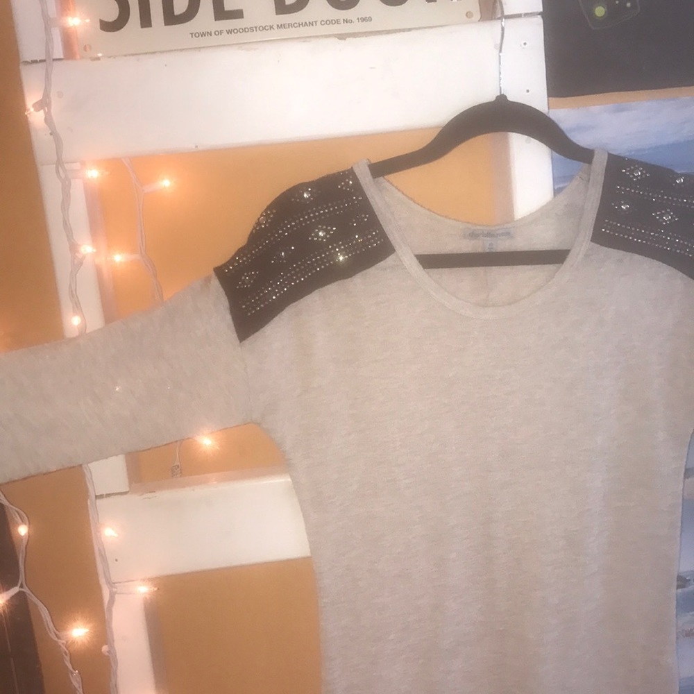 embellished 3/4 sleeve top